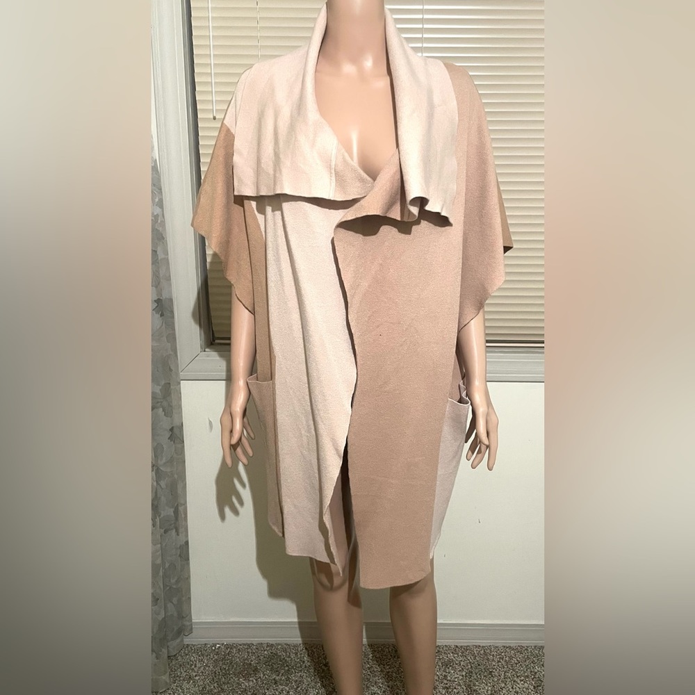THML Cape Woman Sz M